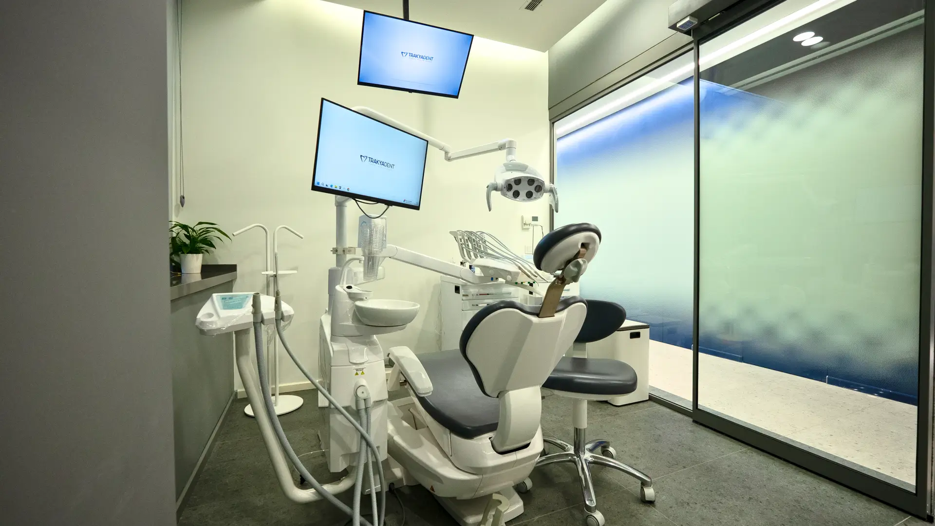 Trakyadent Maslak Kliniği - Tedavi Odası